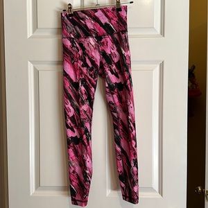 Lululemon Align leggings 25 in inseam. No signs of wear